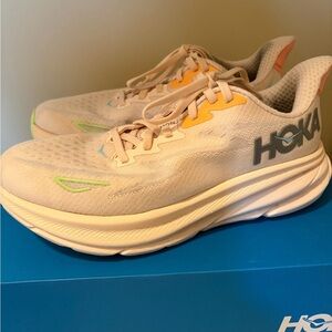 Hoka Clifton 9 Cream Running Shoes with Yellow and Lime Accents
